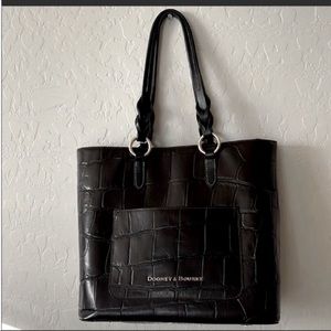 Dooney and Bourke purse